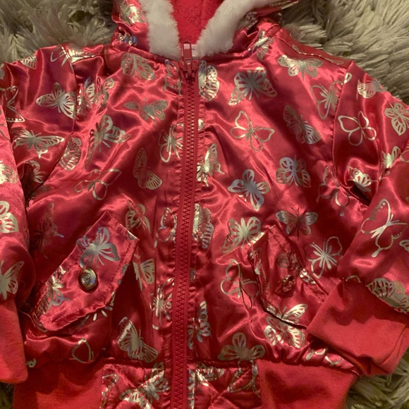 Coat - Picture 3 of 4